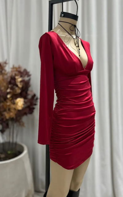 Vestido escote V FRUNCE