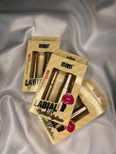 LIP COMBO LABIAL CON DELINEAOR USHAS