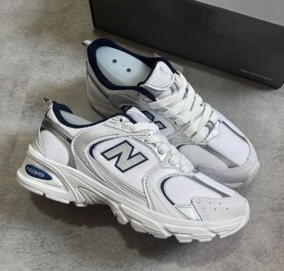New Balance 530