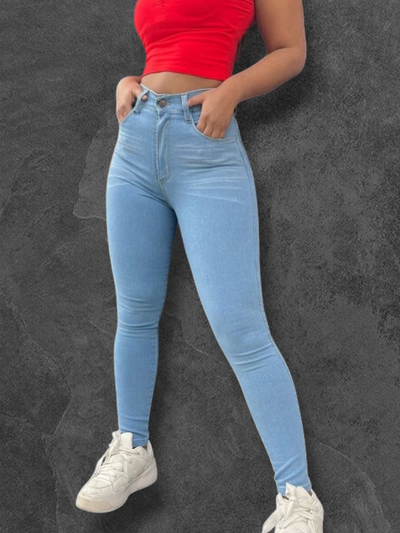 Skinny Delia