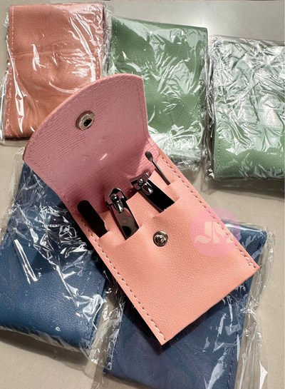 Set de Manicura con Estuche