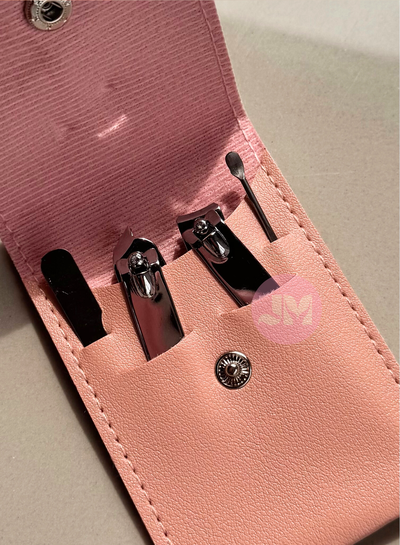 Set de Manicura con Estuche