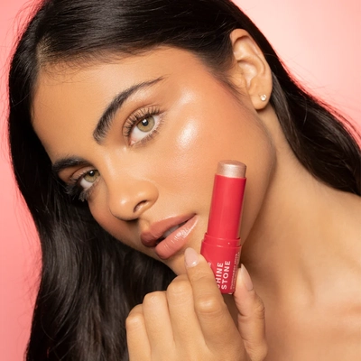 Iluminador en Barra Shine Stone – Ruby Rose