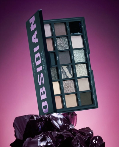 Paleta de Sombras Obsidian Ruby Rose