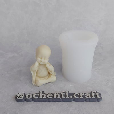 Buda bebé sonriendo