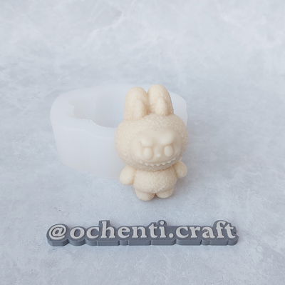 Labubu:molde muestra