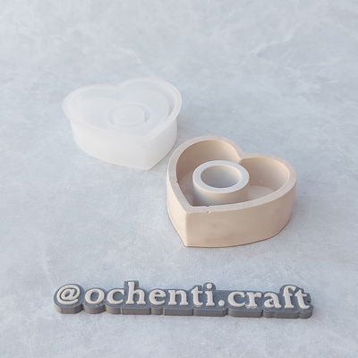 Portavela corazón con borde