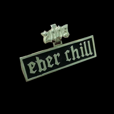 Dije "EBER CHILL" personalizado + esmaltado en frio