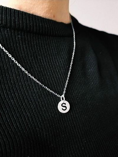 The Slim Essential Chain