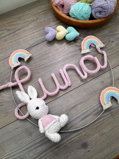 Aro con corazones y arcoiris