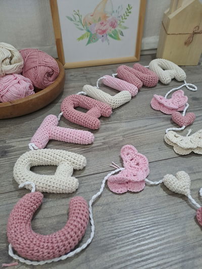 Nombre Tejido de 8 Letras