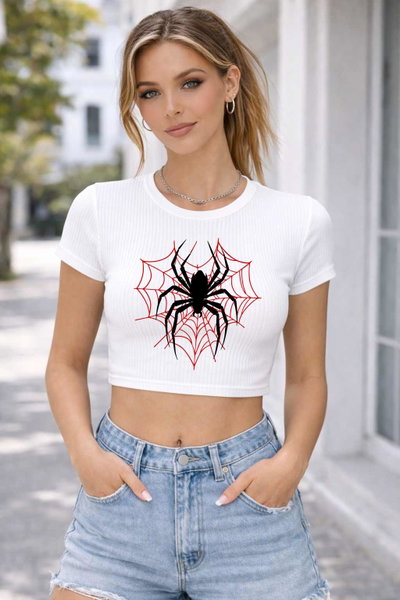 Remera Baby Tee Araña