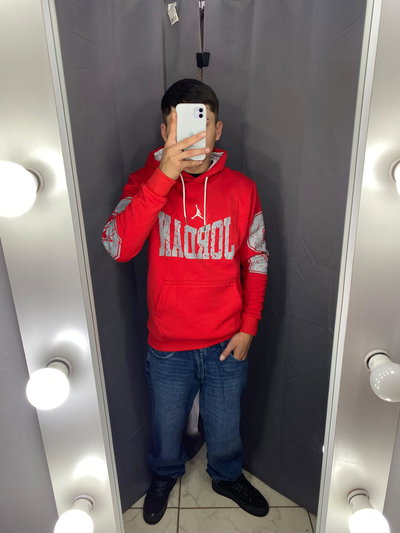 BUZO CANGURO JORD4N 23 COD 0021