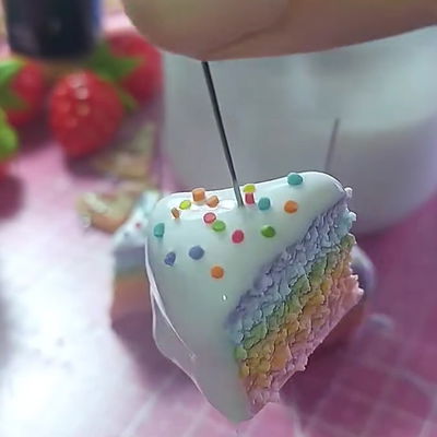 Tutorial torta arcoiris miniatura  