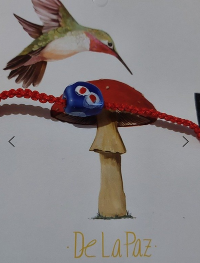 Pulsera hilo con cerámica ovalo