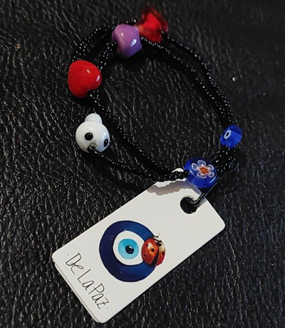 Pulsera negra doble honguito 