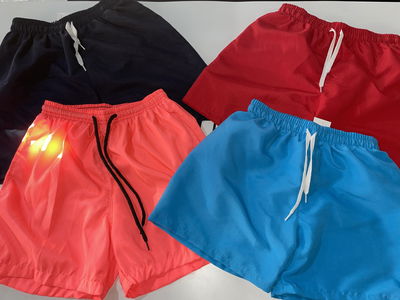 Short de baño liso