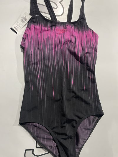 Malla enteriza deportiva Speedo