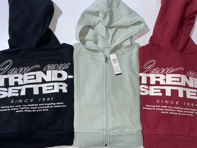 Campera Trend crop top friza