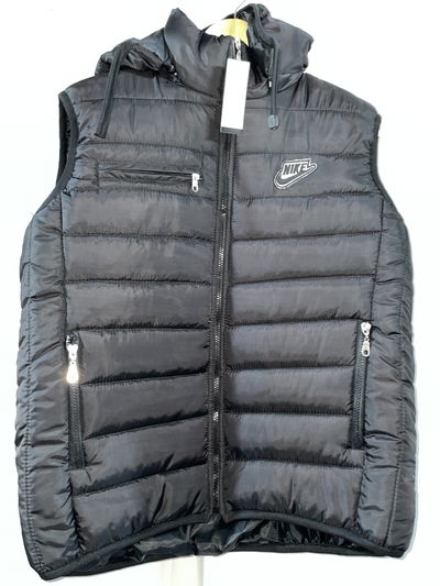 Chaleco puffer Nike con capucha 