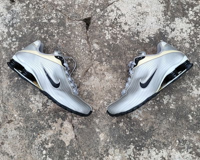 Nike Shox Silver