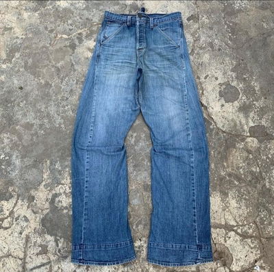 Levis Engineered 90