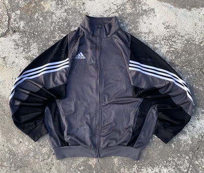 Adidas Retro