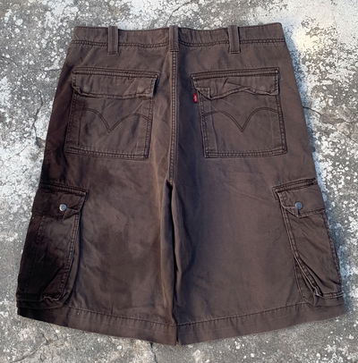 Cargo Levis