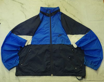 Rompevientos Nike 90's