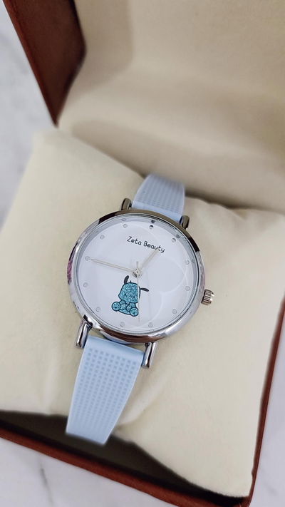 Reloj M021