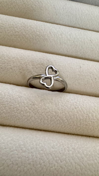 Anillo Dos Corazones AQ
