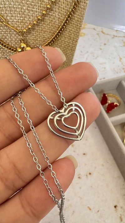 Collar Corazón Calado AQ