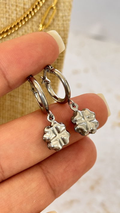 Argollas Trebol Inflado AQ