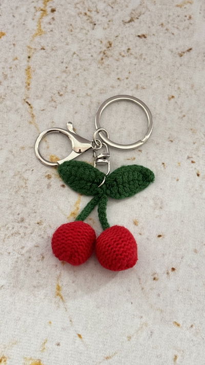 Llavero Cherry Tejido