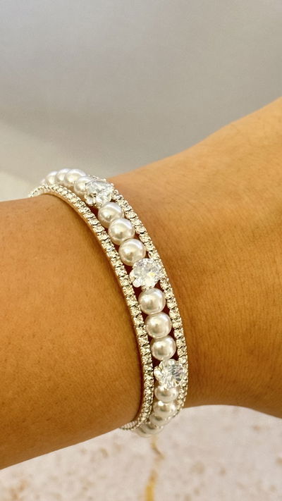 Pulsera Con Strass y Perlas Plateado