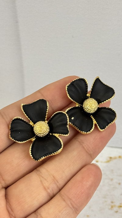 Aros Flor Negro con Dorado