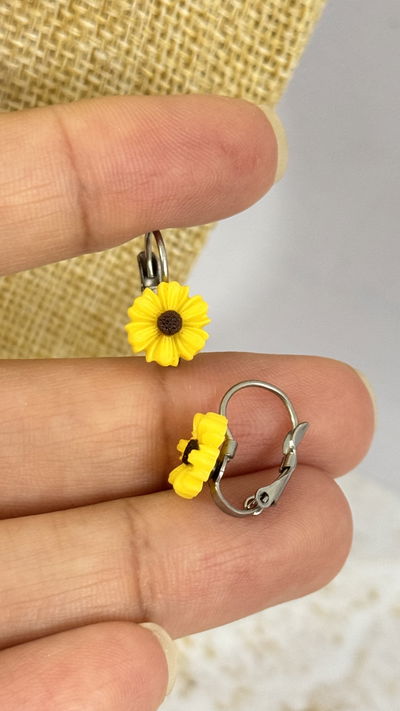 Aros Flor Amarillo AQ