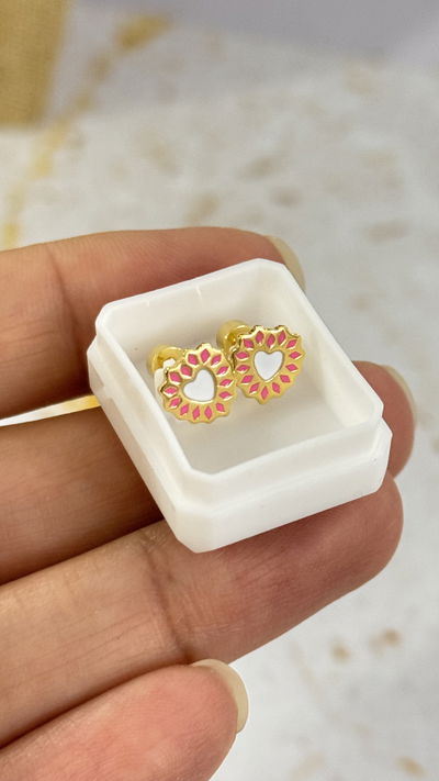 Aros Corazon Fucsia Con Blanco AD