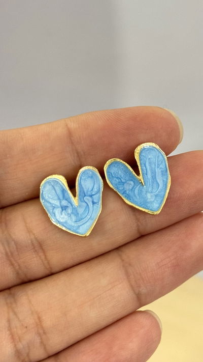 Aros Corazon Esmaltado Celeste Dorado