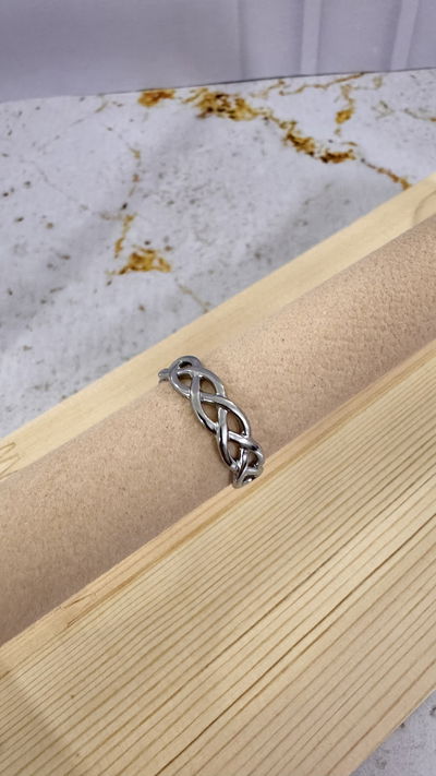 Anillo Entrelazado AQ T.18