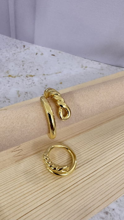 Anillo Mindy Dorado T.18