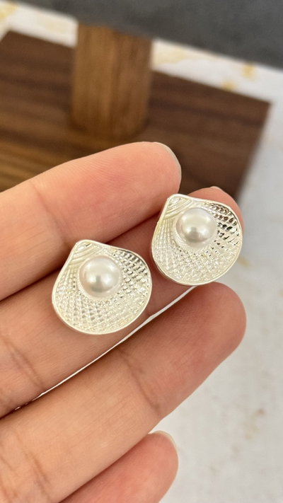 Aros Ostra Con Perla Plateado