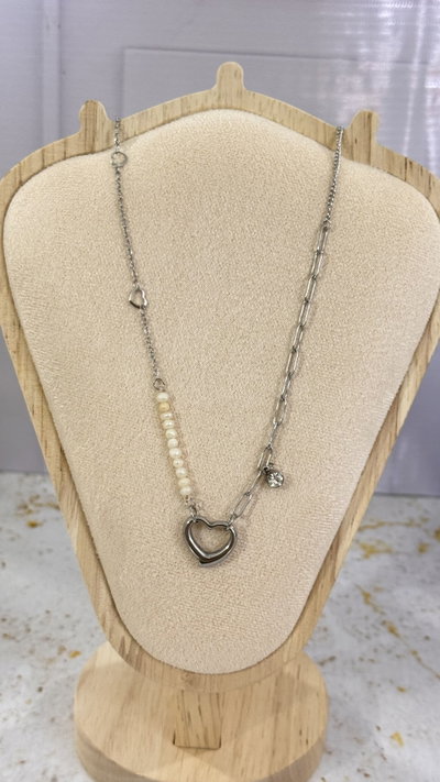 Collar Corazon Con Perlitas y Cubic AQ
