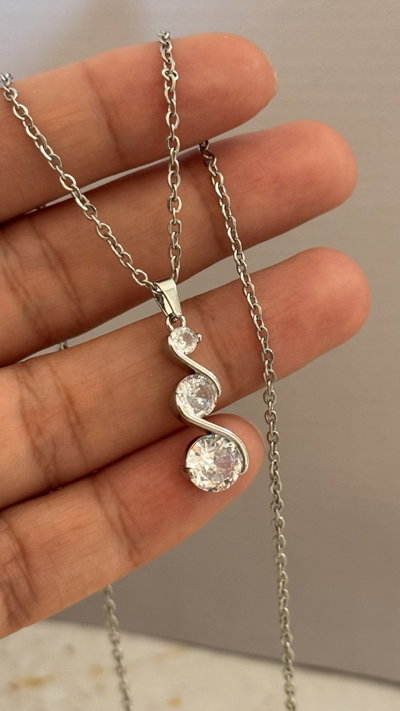 Collar Amelie AQ