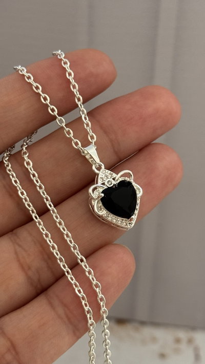 Conjunto Corazon Negro AB