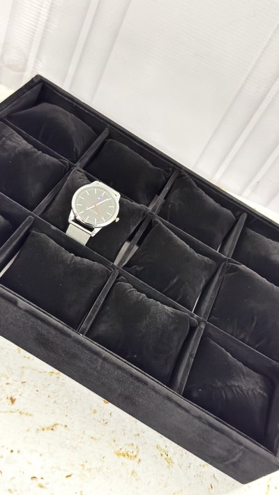 Bandeja Exhibidor Para Reloj 34.5x24 ctms 