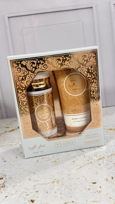 V.V LOVE Rosed Attar