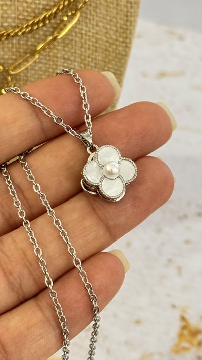 Collar Dije Giratorio Flor con perla AQ