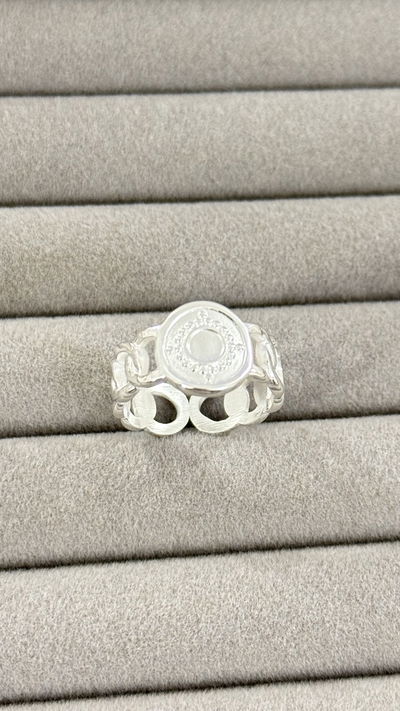 Anillo Malik AB 