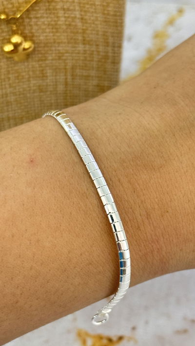 Pulsera Aurora AB